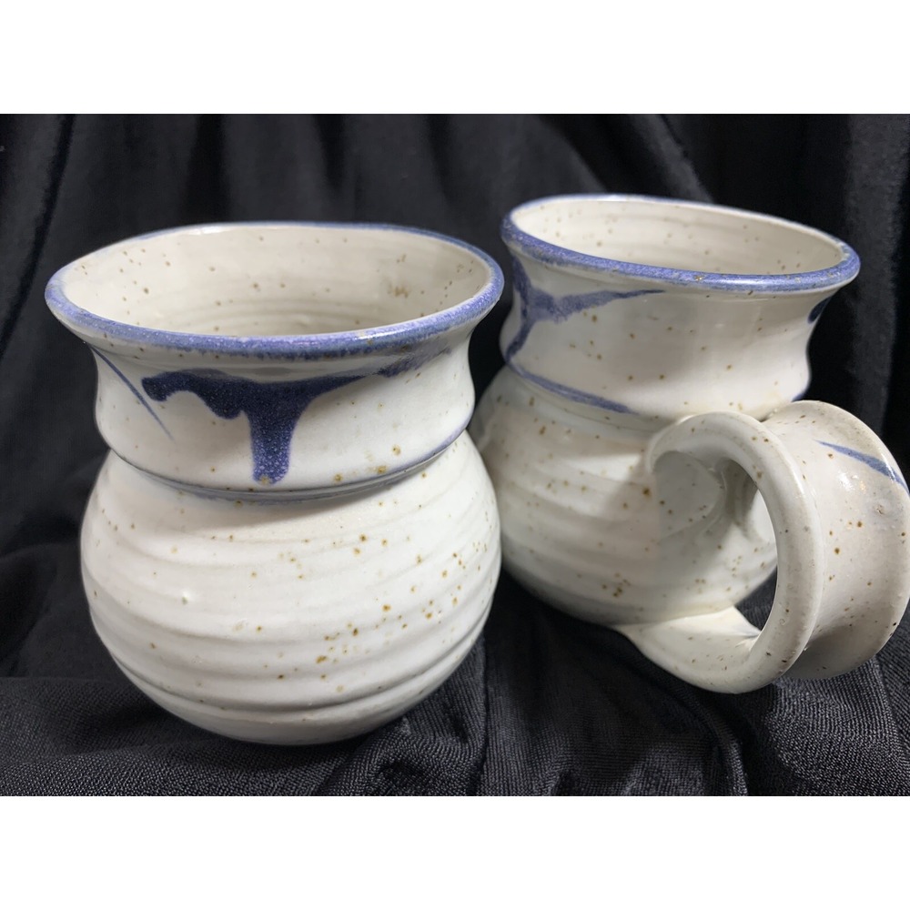 Stoneware Mugs (2) Studio Pottery  Oatmeal speckled Blue drip paint Round belly - Picture 6 of 14